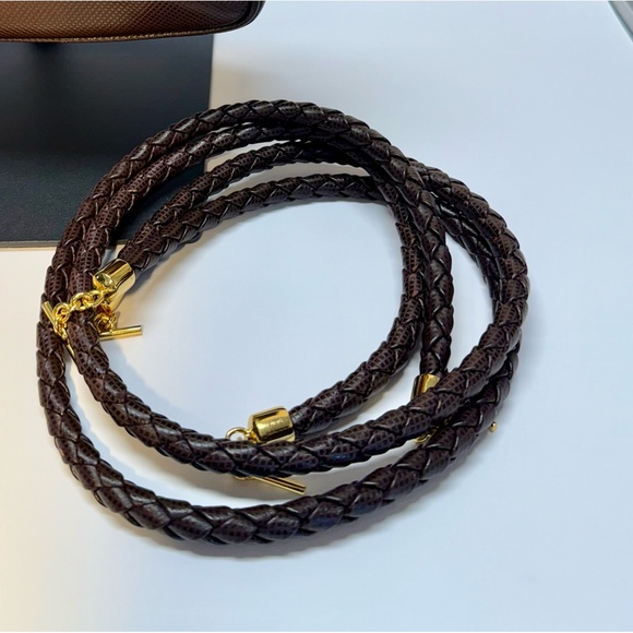 Vintage Bottega Veneta Purse with 3 Interchangeable Straps - Picture 6 of 12